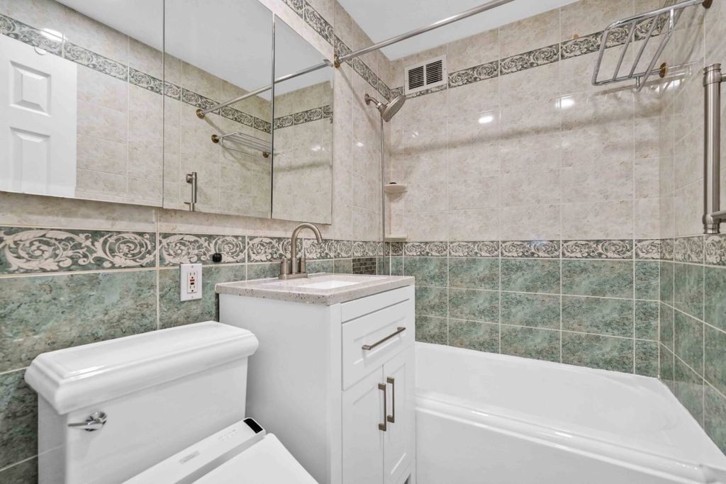 Photo of 21050 41st Ave #1c, Bayside, NY 11361 (MLS # 11633468)