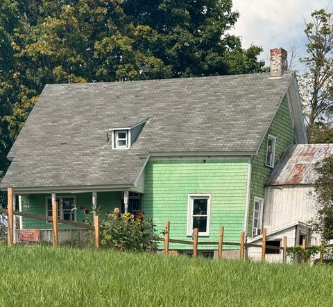 Photo of 27 Union Street, Richfield Springs, NY 13439 (MLS # 11577581)