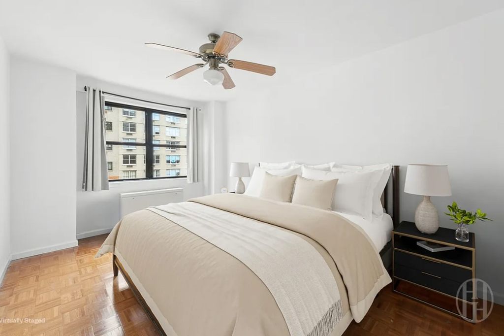 Photo of 201 East 28th Street #10L, New York, NY 10016 (MLS # 11735904)