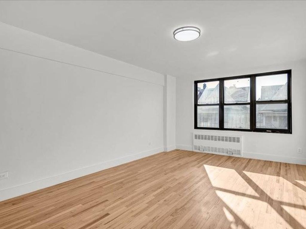 Photo of 425 East 26th St #3H, Brooklyn, NY 11226 (MLS # 11680535)
