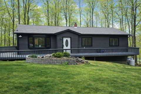 Photo of 17 Union School Rd, Montgomery, NY 12549 (MLS # 11716604)