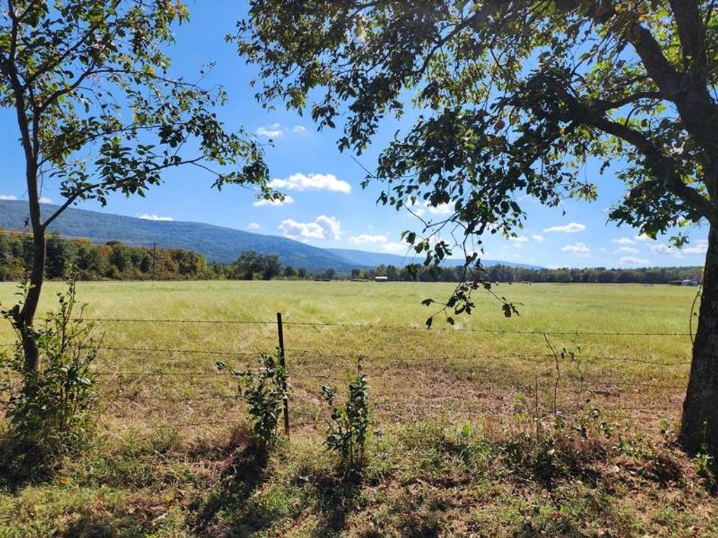 Photo of 52901 Haw Creek Road, Heavener, OK 74937 (MLS # 11642403)