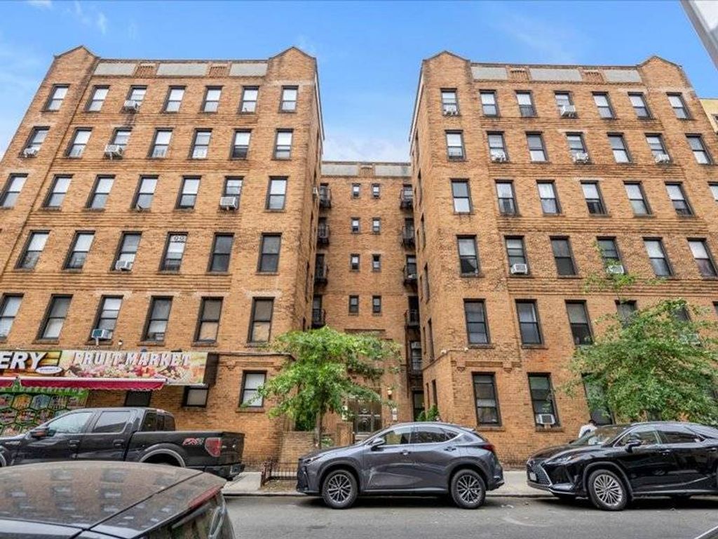 Photo of 1151 Brighton Beach Ave #6M, Brooklyn, NY 11235 (MLS # 11607416)