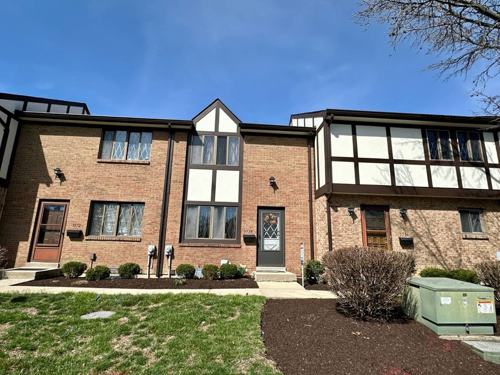 Photo of 9514 Haddington Ct, Cincinnati, OH 45251 (MLS # 11621454)
