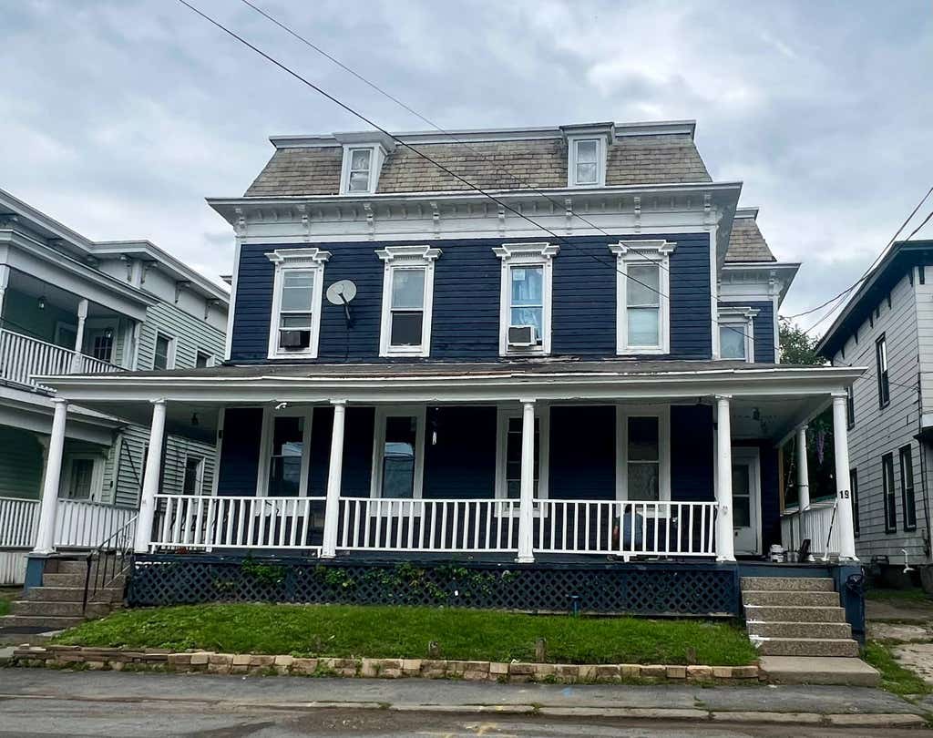 Photo of 19 Bunn Street, Amsterdam, NY 12010 (MLS # 11933443)