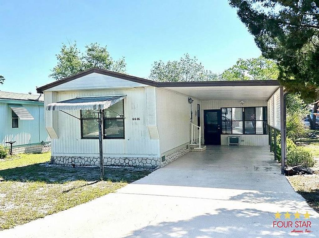 Photo of 6616 Shawnee Trl, Leesburg, FL 34748 (MLS # 11740020)
