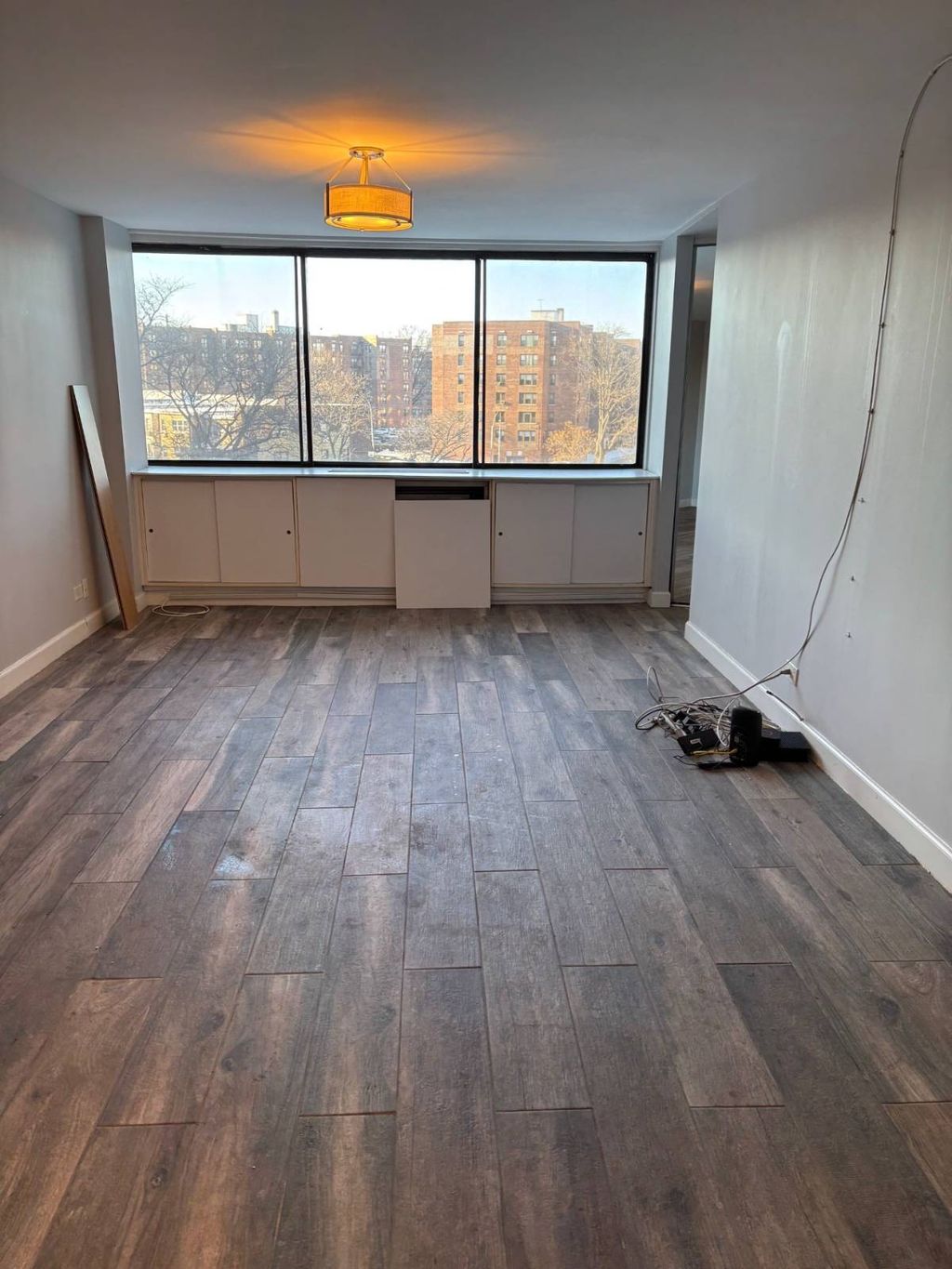 Photo of 2 Bay Club Dr #4R, Bayside, NY 11360 (MLS # 11619066)