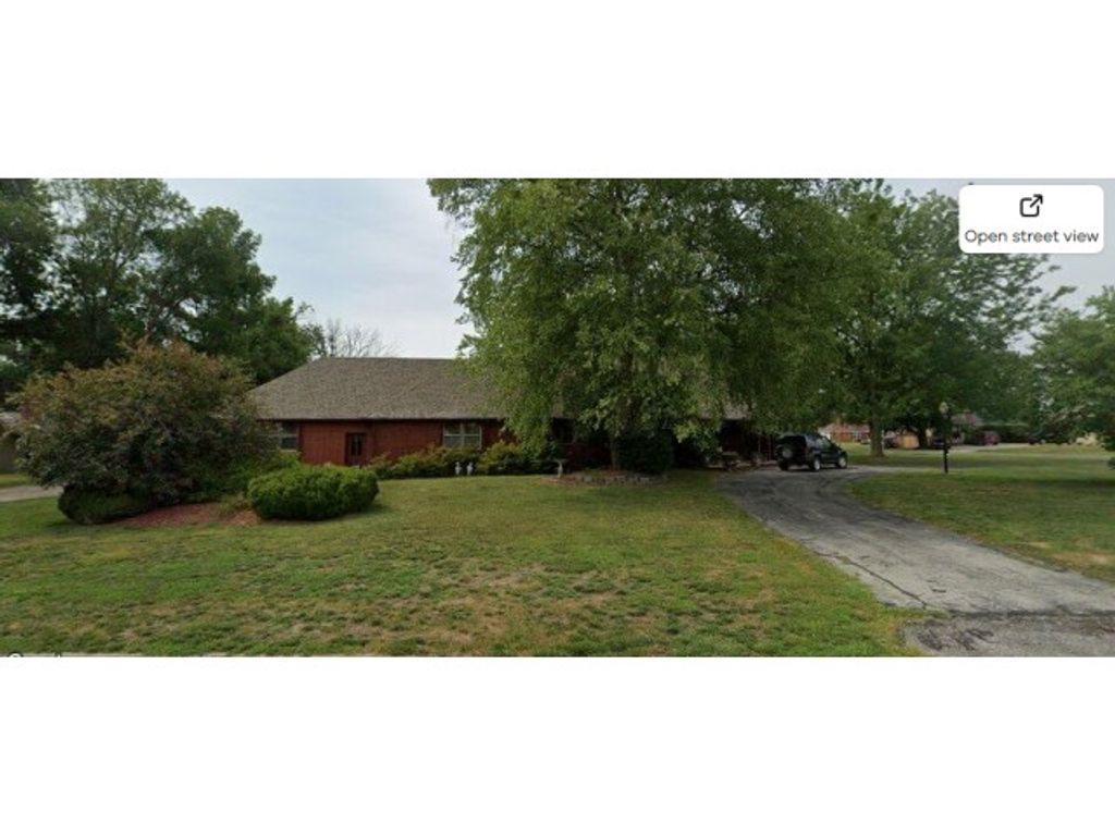 Photo of 1900 Arcadia St, Clinton, MO 64735 (MLS # 11679828)