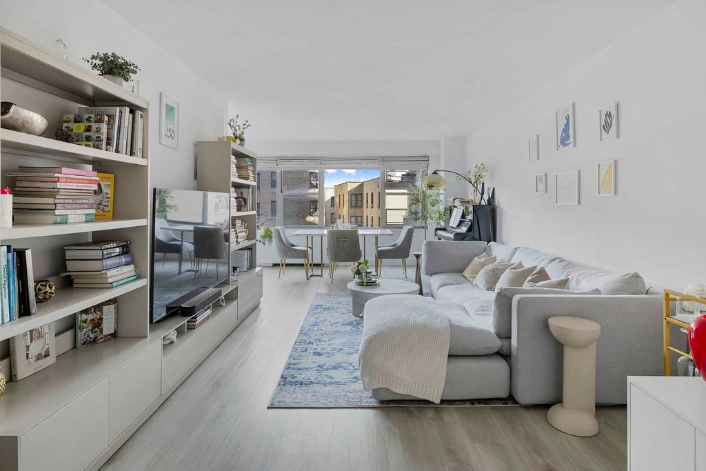 Photo of 1020 Grand Concourse #6M, Bronx, NY 10452 (MLS # 11677930)