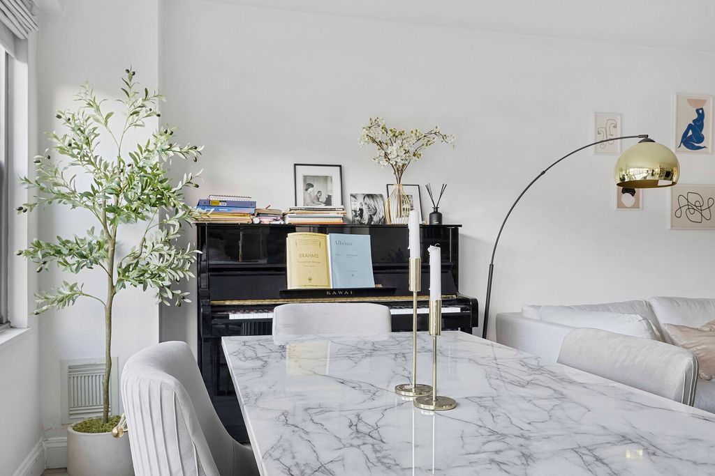 Photo of 1020 Grand Concourse #6M, Bronx, NY 10452 (MLS # 11677930)