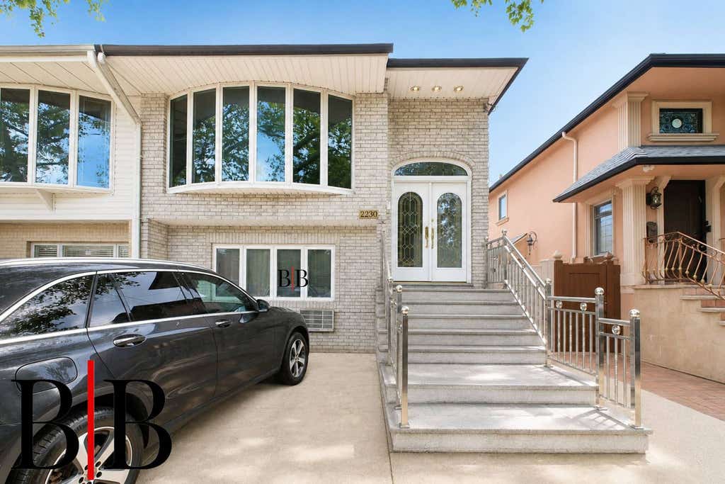 Photo of 2230 National Drive, Brooklyn, NY 11234 (MLS # 11927914)