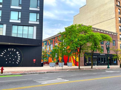 Photo of 480 South Salina Street #201, Syracuse, NY 13202 (MLS # 11628612)