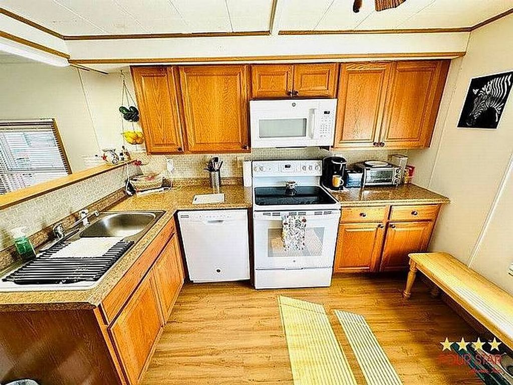 Photo of 2585 La Linda Dr, New Smyrna Beach, FL 32168 (MLS # 11866554)