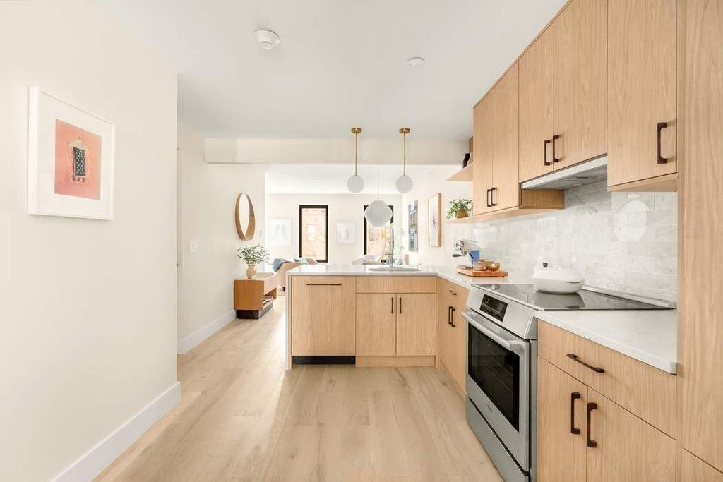 Photo of 221 East 48th Street #PH, New York, NY 10017 (MLS # 11654960)