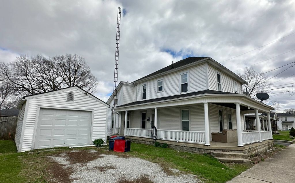Photo of 219 Gordon St, Piqua, OH 45356 (MLS # 11682531)
