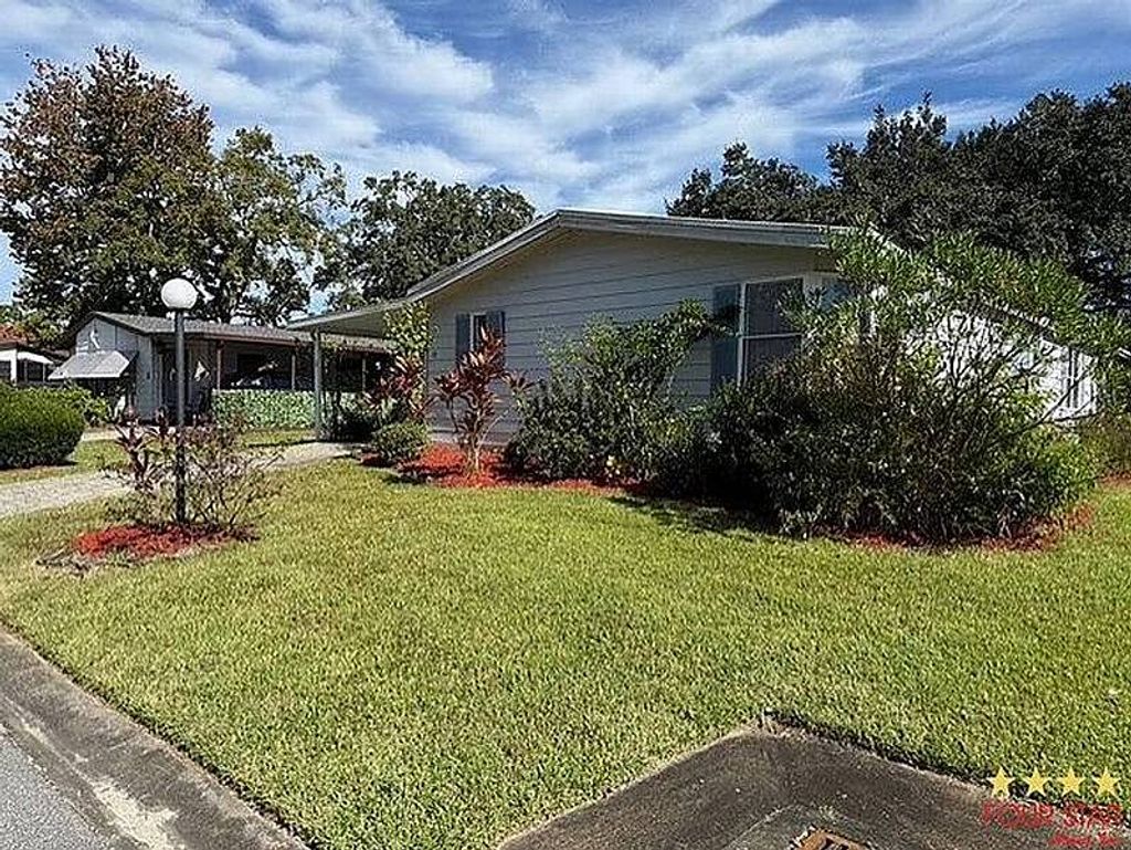 Photo of 19 Horseshoe Falls, Ormond Beach, FL 32174 (MLS # 11742648)