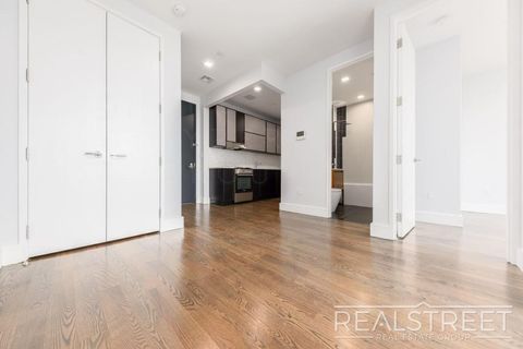 Photo of 100 Himrod St #2R, BROOKLYN, NY 11221 (MLS # 11600593)