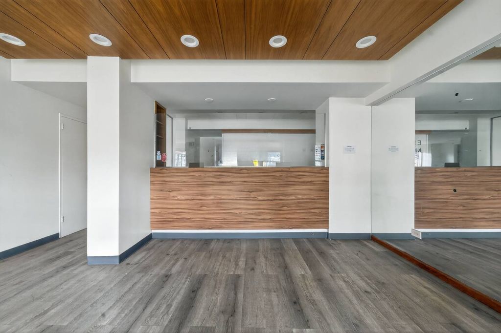 Photo of 14205 Roosevelt Ave #112, Flushing, NY 11354 (MLS # 11669768)