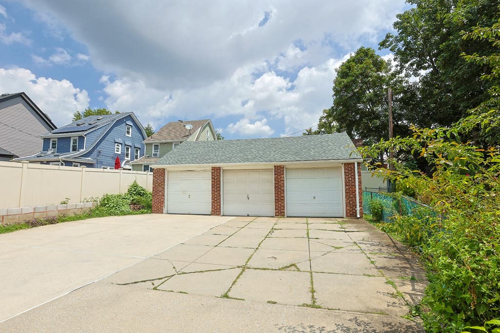 Photo of 8433 120th Street, Kew Gardens, NY 11415 (MLS # 11920993)