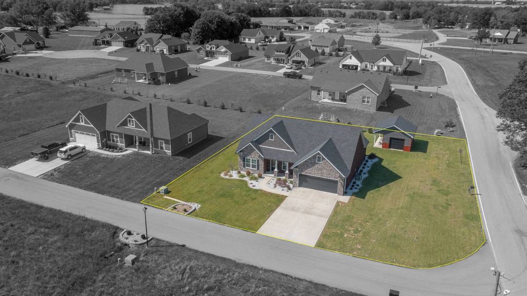 Photo of 6 irma Lane, Loretto, KY 40037 (MLS # 11776128)