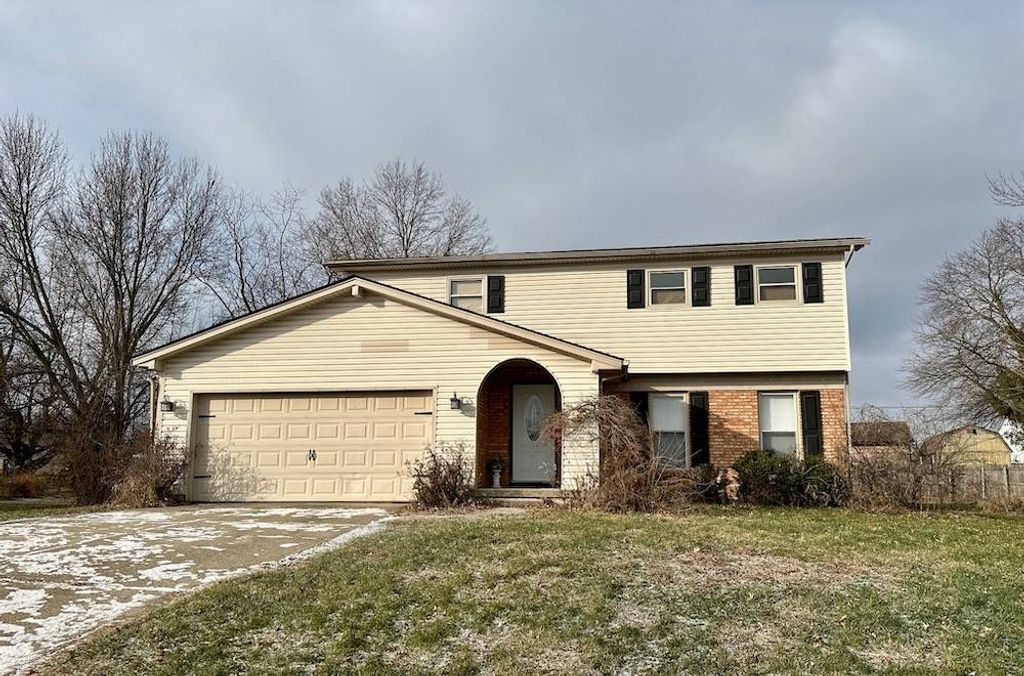 Photo of 965 Rustic Ct, Monroe, OH 45050 (MLS # 11622451)
