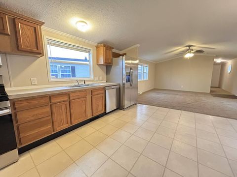 Photo of 201 Park Ln, Sauk Village, IL 60411 (MLS # 11628120)