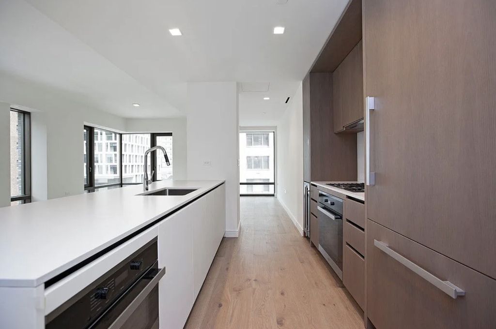 Photo of 200 East 21st Street #7C, New York, NY 10010 (MLS # 11575591)