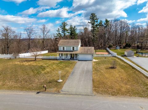Photo of 6 Joseph Court, Schaghticoke, NY 12154 (MLS # 11685920)