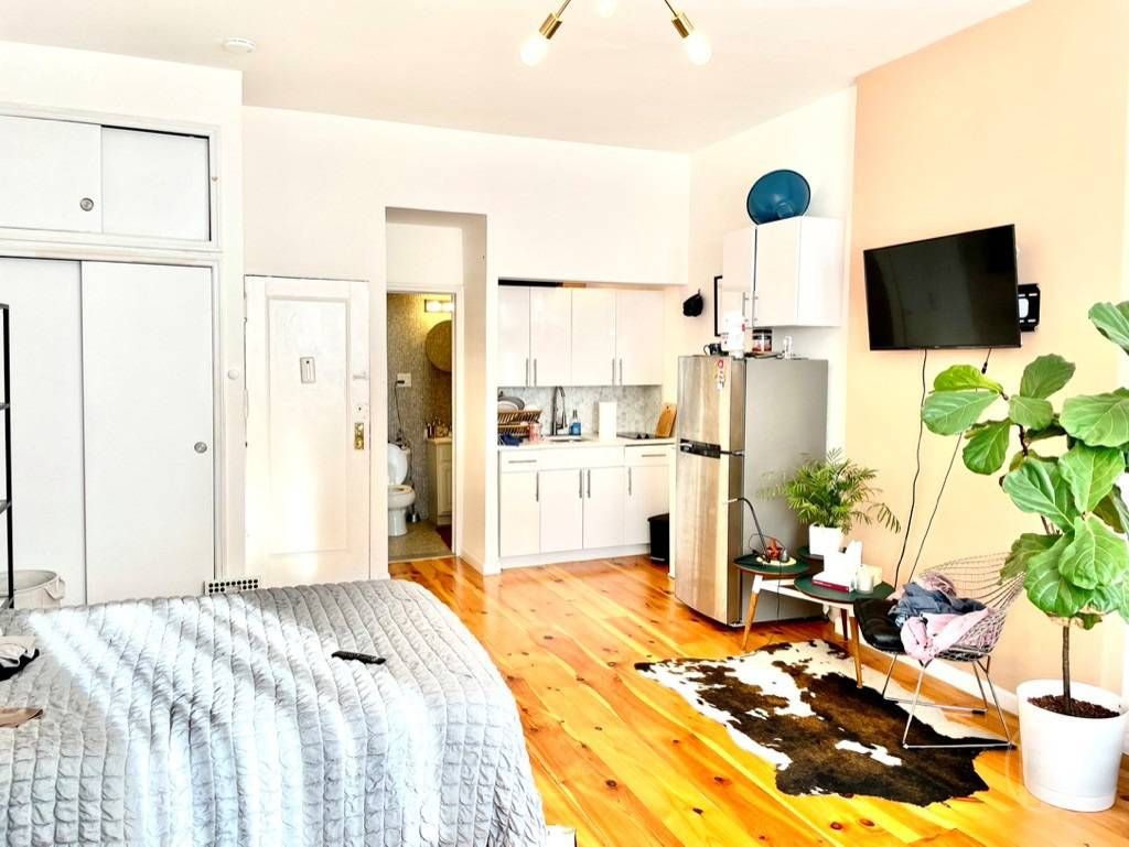 Photo of 427 Convent Avenue, New York, NY 10031 (MLS # 11638966)