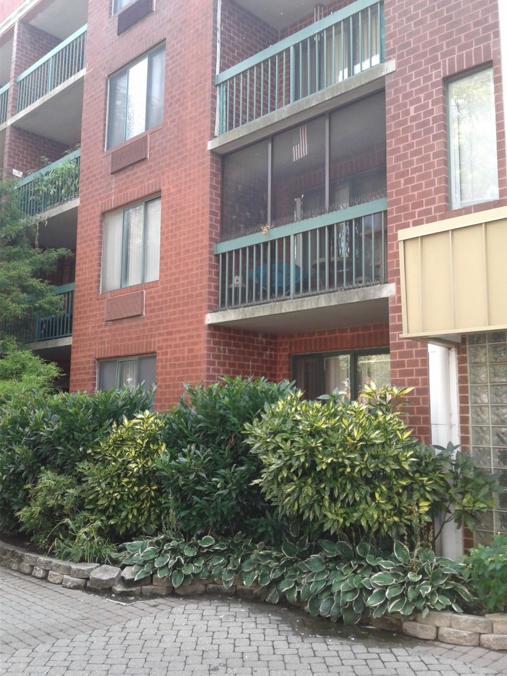 Photo of 121 Wellington Ct #1A, Staten Island, NY 10314 (MLS # 11621952)