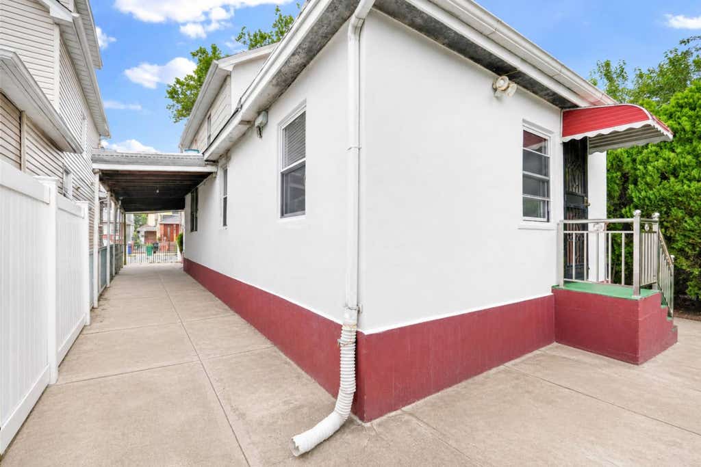 Photo of 605 E 49 Street, Brooklyn, NY 11203 (MLS # 11883659)