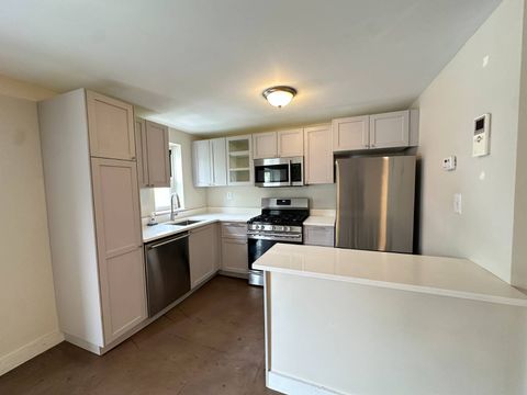Photo of 327 Van Brunt Street #1, Brooklyn, NY 11231 (MLS # 11736346)