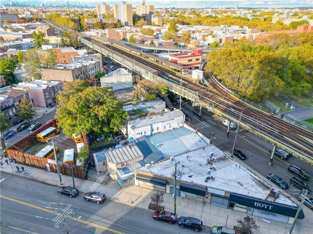Photo of 2863 Harway Ave, Brooklyn, NY 11214 (MLS # 11620289)