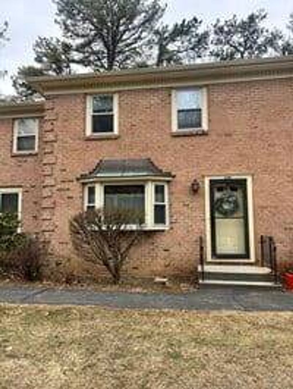 Photo of 204 Point of Woods Drive, Albany, NY 12203 (MLS # 11681165)