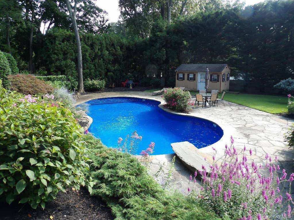 Photo of 10 George Hill Road, Mount Sinai, NY 11766 (MLS # 11927679)