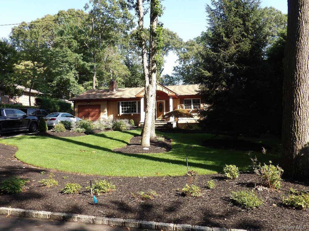 Photo of 10 George Hill Road, Mount Sinai, NY 11766 (MLS # 11927679)