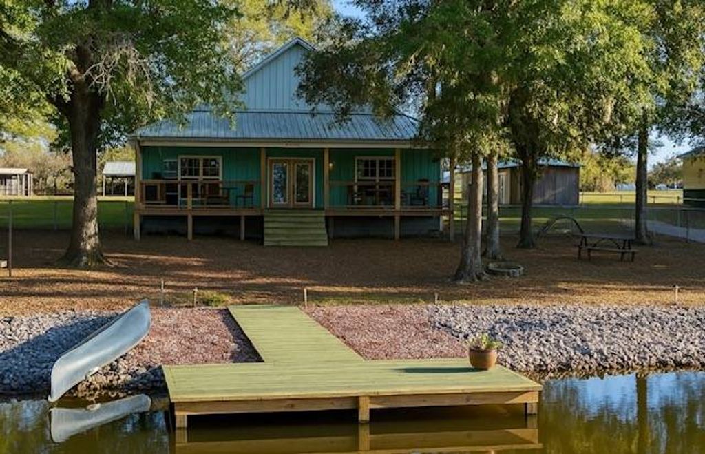 Photo of 195 Beach Road, Camden, AL 36726 (MLS # 11618291)