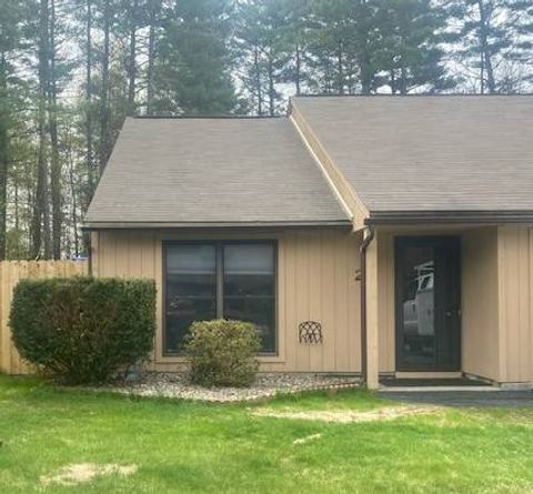 Photo of 24 Queen Ann Ct, Queensbury, NY 12804 (MLS # 11678382)