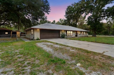 Photo of 14981 SE 34th Terrace, Summerfield, FL 34491 (MLS # 11624552)