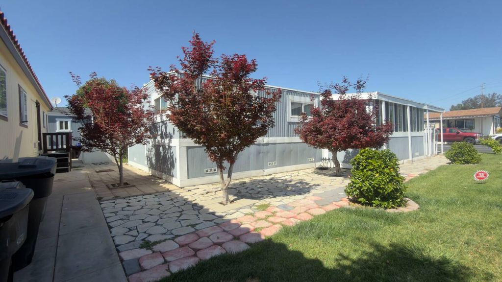 Photo of 5815 E La Palma Ave, Anaheim, CA 92807 (MLS # 11747190)