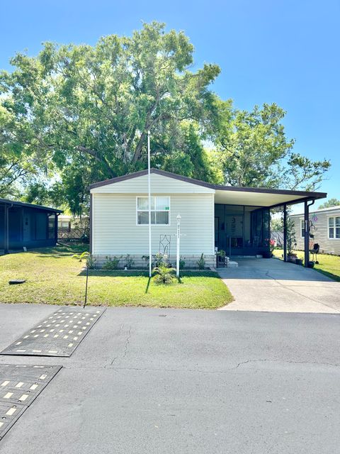 Photo of 36336 Century Dr, Zephyrhills, FL 33541 (MLS # 11716624)