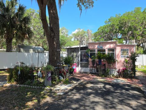 Photo of 10511 Monroe Ct #14, Lake Wales, FL 33898 (MLS # 11729947)