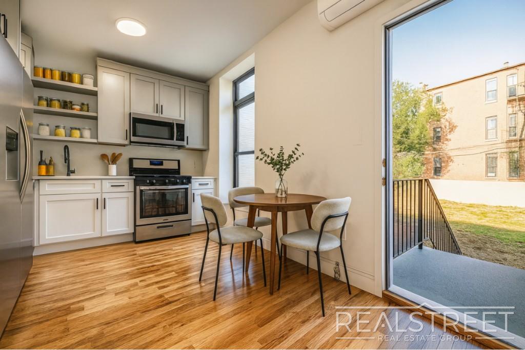 Photo of 63 Palmetto Street #2, Brooklyn, NY 11221 (MLS # 11926312)