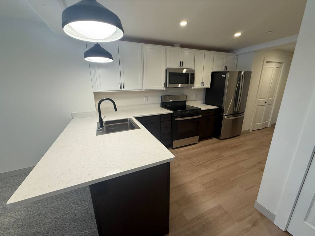 Photo of 1117 W Fayette Street #001, Syracuse, NY 13204 (MLS # 11655319)