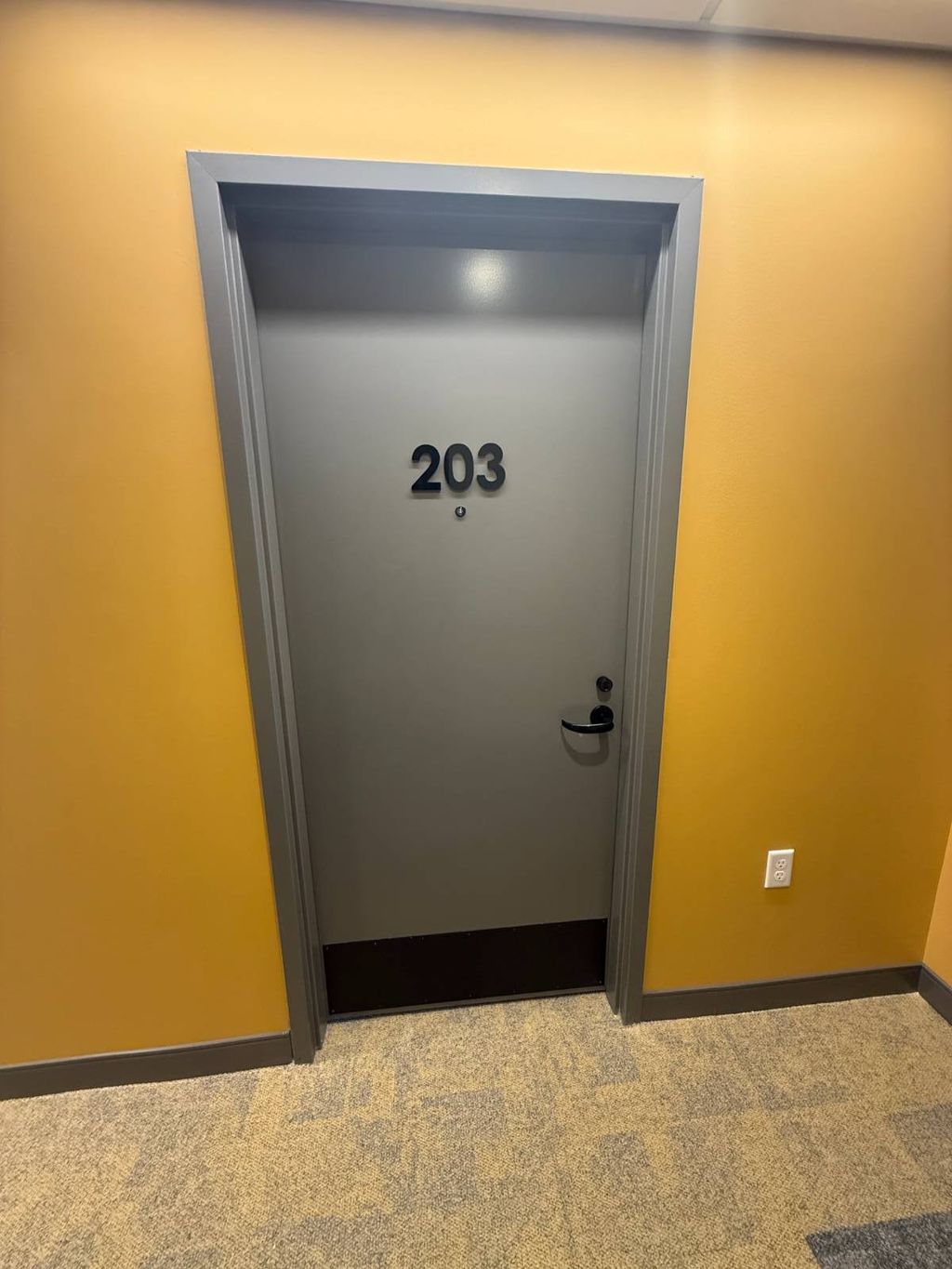 Photo of 1117 W Fayette Street #203, Syracuse, NY 13204 (MLS # 11655445)