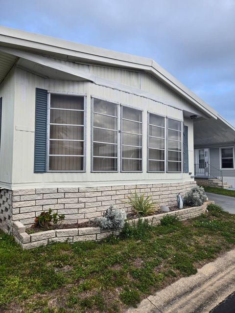 Photo of 2001 83rd Ave N AVE #1285, St. Petersburg, FL 33702 (MLS # 11691608)