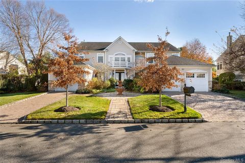 Photo of 19 Hamlet Woods Drive, Saint James, NY 11780 (MLS # 11611872)