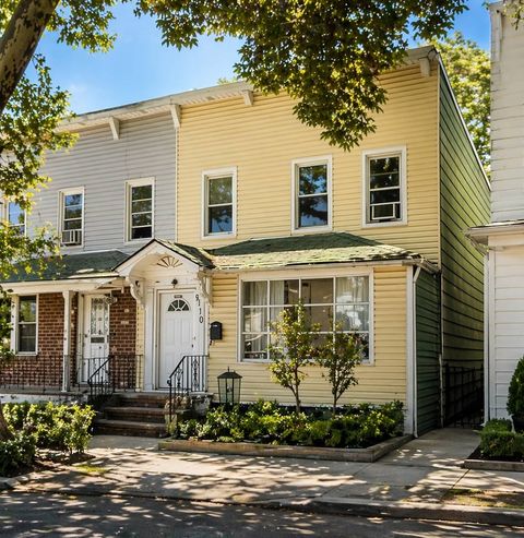 Photo of 9116 110th Street, Richmond Hill, NY 11418 (MLS # 11695168)