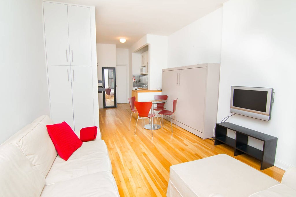 Photo of 50 East End Avenue #1B, New York, NY 10028 (MLS # 11922617)