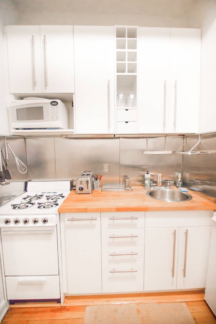Photo of 50 East End Avenue #1B, New York, NY 10028 (MLS # 11922617)